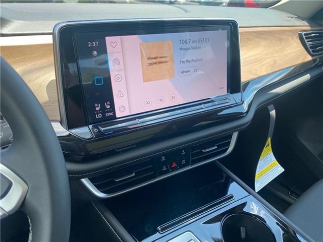 new 2025 Volkswagen Atlas car