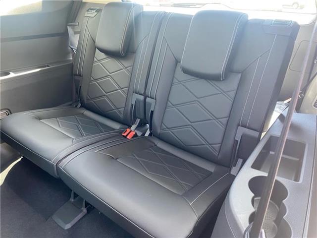 new 2025 Volkswagen Atlas car