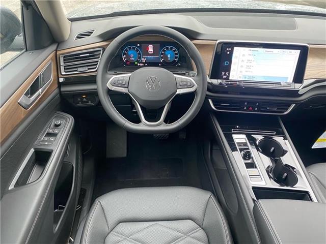 new 2025 Volkswagen Atlas car