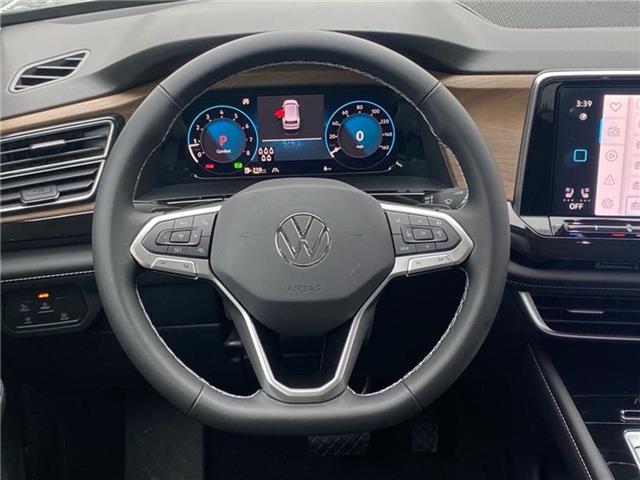 new 2025 Volkswagen Atlas car