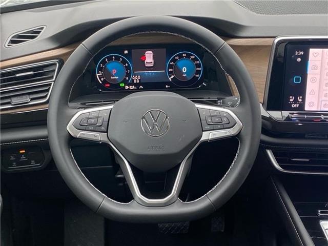 new 2025 Volkswagen Atlas car