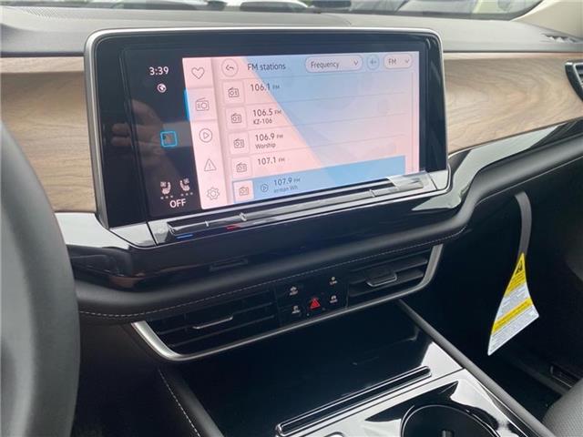 new 2025 Volkswagen Atlas car