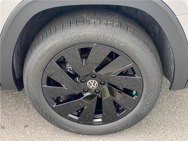 new 2025 Volkswagen Atlas car