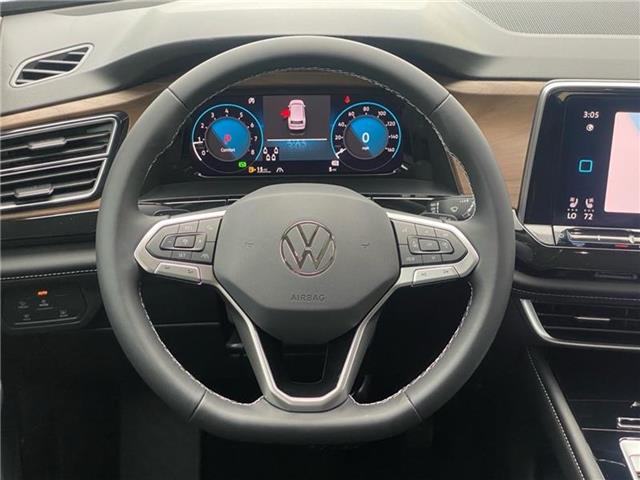new 2025 Volkswagen Atlas car