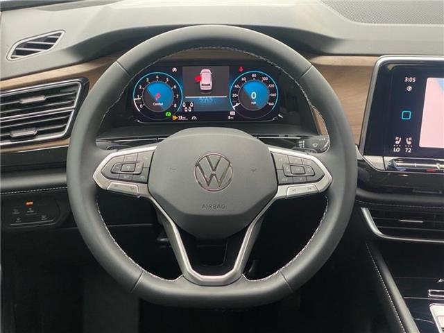 new 2025 Volkswagen Atlas car
