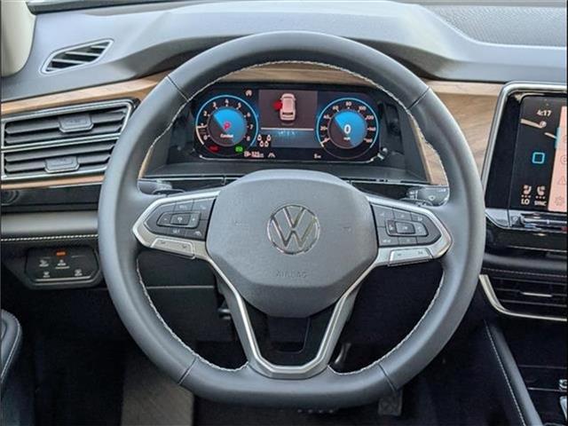 new 2025 Volkswagen Atlas car