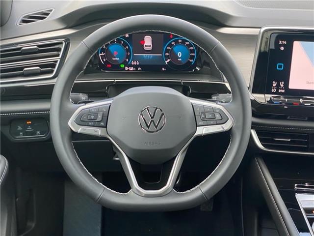 new 2025 Volkswagen Atlas Cross Sport car