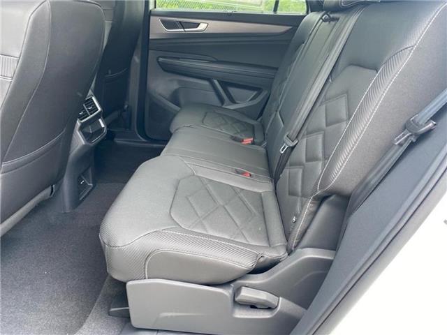 new 2025 Volkswagen Atlas Cross Sport car