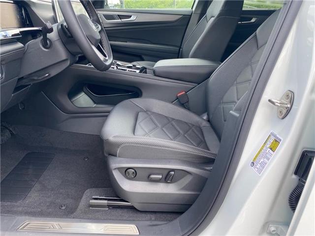 new 2025 Volkswagen Atlas Cross Sport car