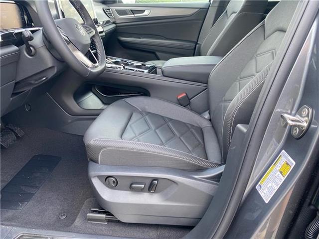 new 2025 Volkswagen Atlas Cross Sport car