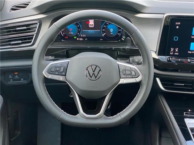 new 2025 Volkswagen Atlas Cross Sport car