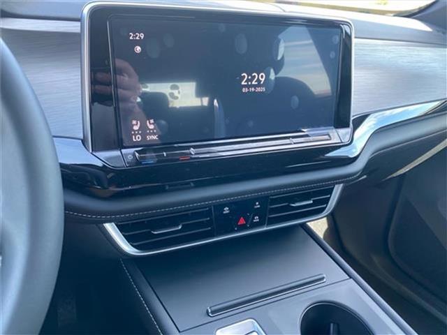 new 2025 Volkswagen Atlas Cross Sport car
