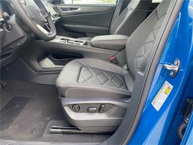 new 2025 Volkswagen Atlas Cross Sport car