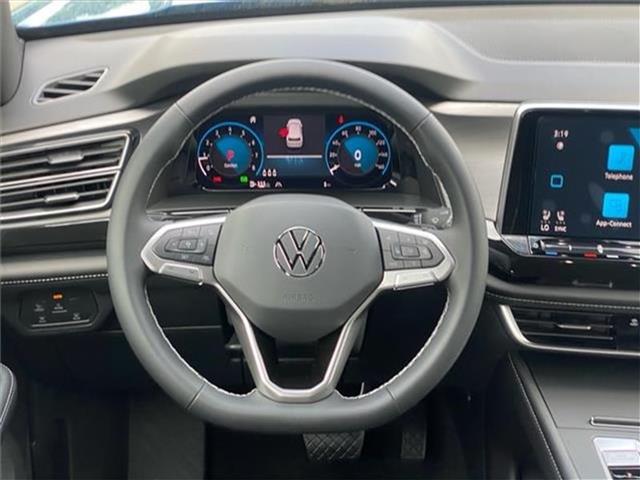 new 2025 Volkswagen Atlas Cross Sport car