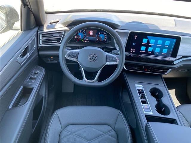 new 2025 Volkswagen Atlas Cross Sport car