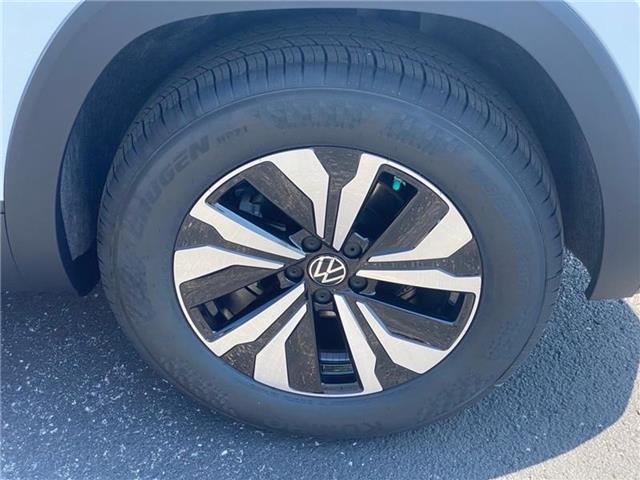 new 2025 Volkswagen Atlas Cross Sport car