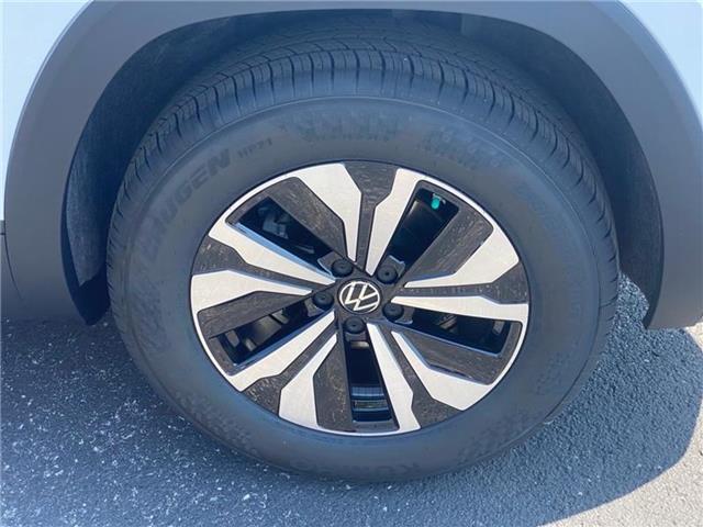 new 2025 Volkswagen Atlas Cross Sport car