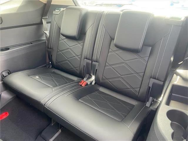 new 2025 Volkswagen Atlas car