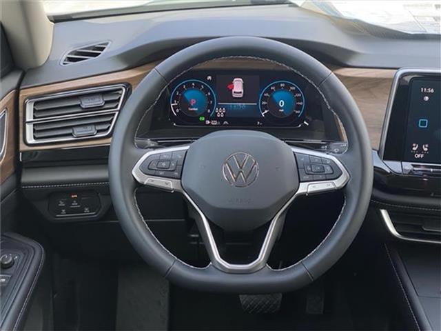 new 2025 Volkswagen Atlas car