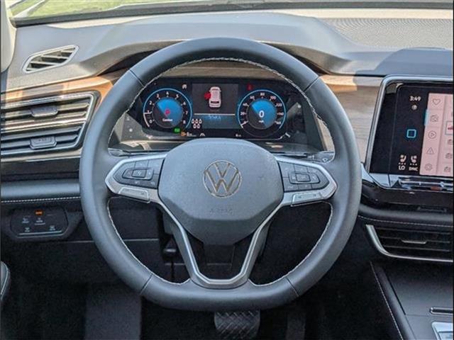 new 2025 Volkswagen Atlas car