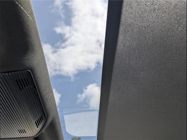 new 2025 Volkswagen ID.4 car