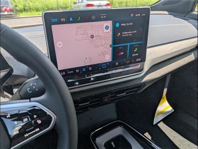 new 2025 Volkswagen ID.4 car