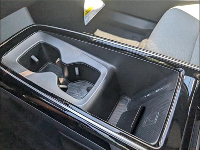 new 2025 Volkswagen ID.4 car