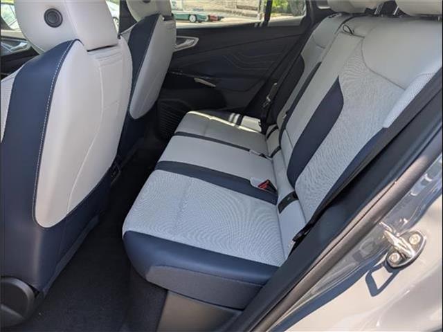 new 2025 Volkswagen ID.4 car
