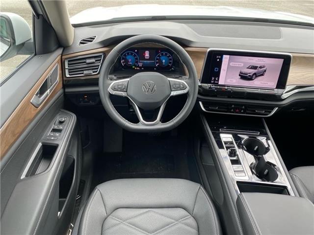 new 2025 Volkswagen Atlas car