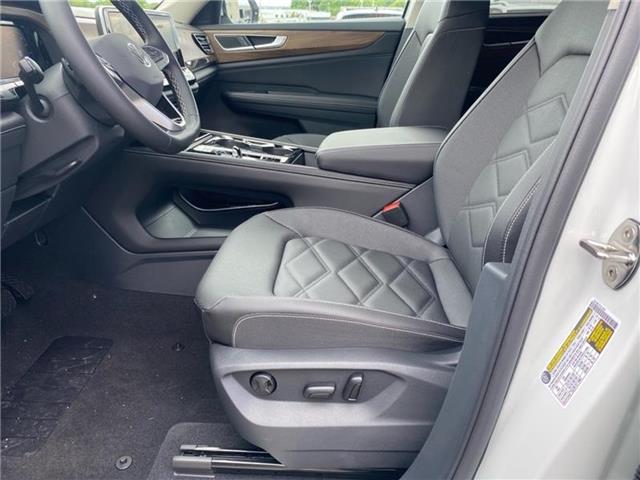 new 2025 Volkswagen Atlas car