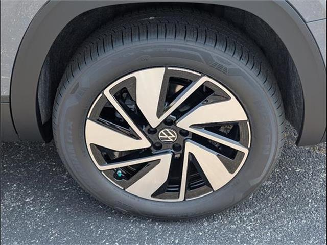 new 2025 Volkswagen Atlas car
