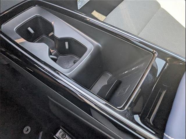 new 2025 Volkswagen ID.4 car