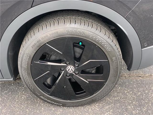 new 2025 Volkswagen ID.4 car