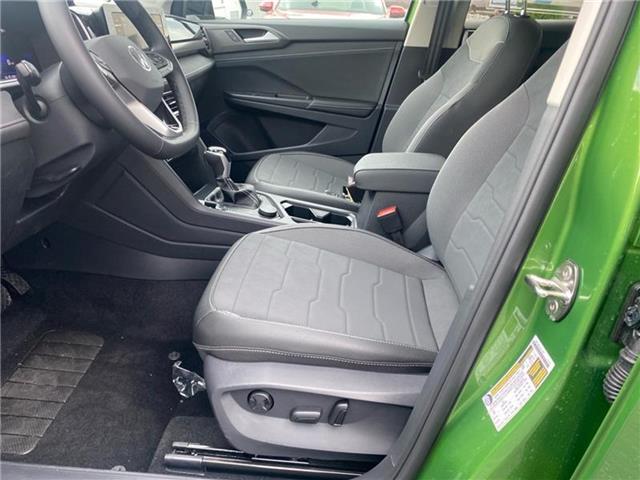 new 2025 Volkswagen Taos car