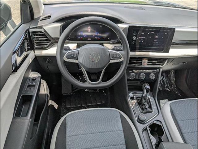 new 2025 Volkswagen Taos car