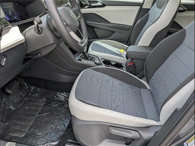 new 2025 Volkswagen Taos car