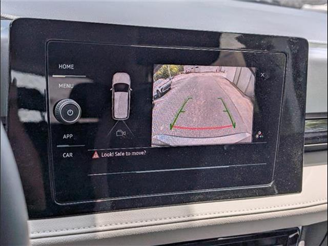 new 2025 Volkswagen Taos car