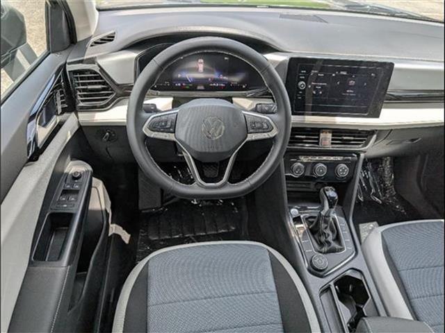 new 2025 Volkswagen Taos car