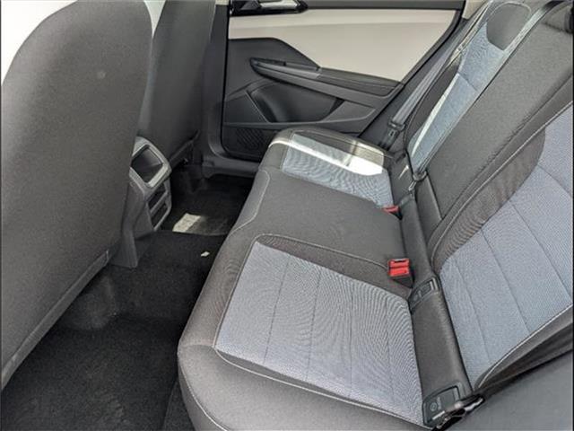 new 2025 Volkswagen Taos car