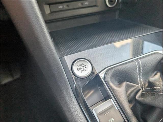 new 2025 Volkswagen Taos car
