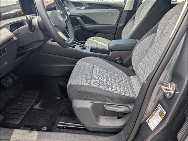 new 2025 Volkswagen Tiguan car
