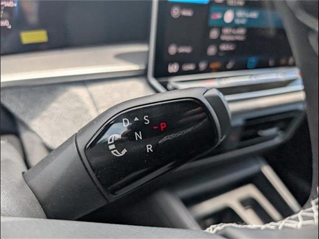 new 2025 Volkswagen Tiguan car