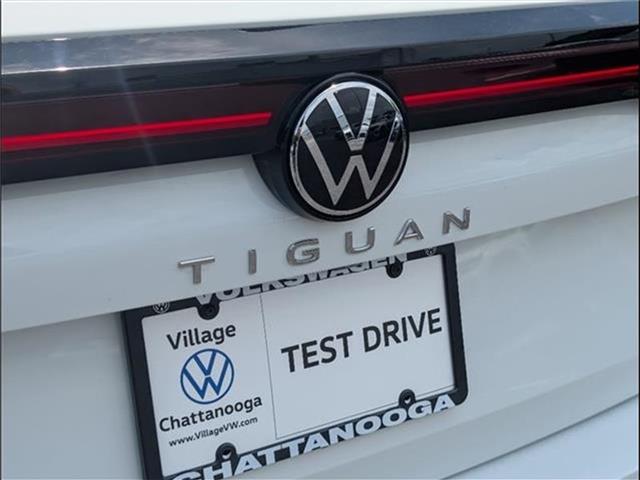 new 2025 Volkswagen Tiguan car