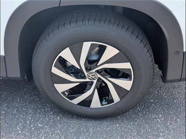 new 2025 Volkswagen Tiguan car