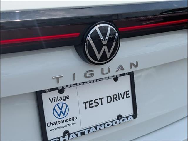 new 2025 Volkswagen Tiguan car