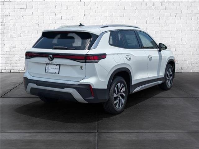 new 2025 Volkswagen Tiguan car