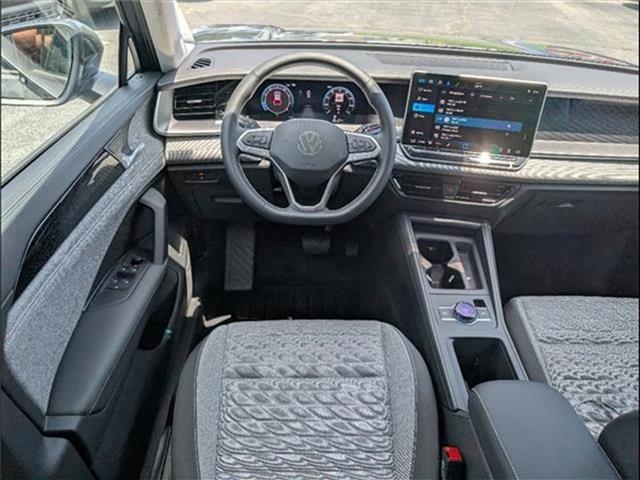 new 2025 Volkswagen Tiguan car