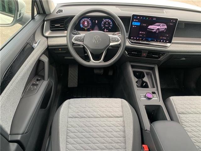 new 2025 Volkswagen Tiguan car