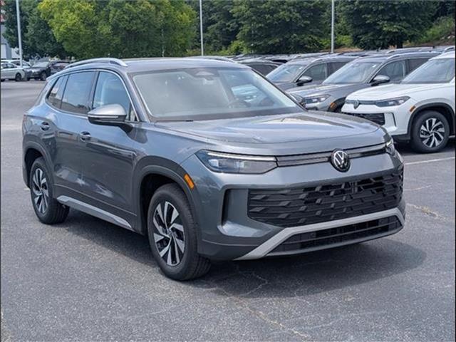new 2025 Volkswagen Tiguan car