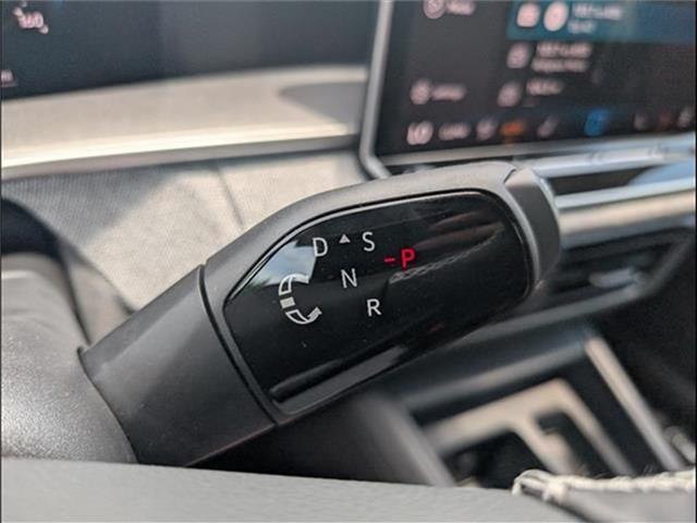 new 2025 Volkswagen Tiguan car